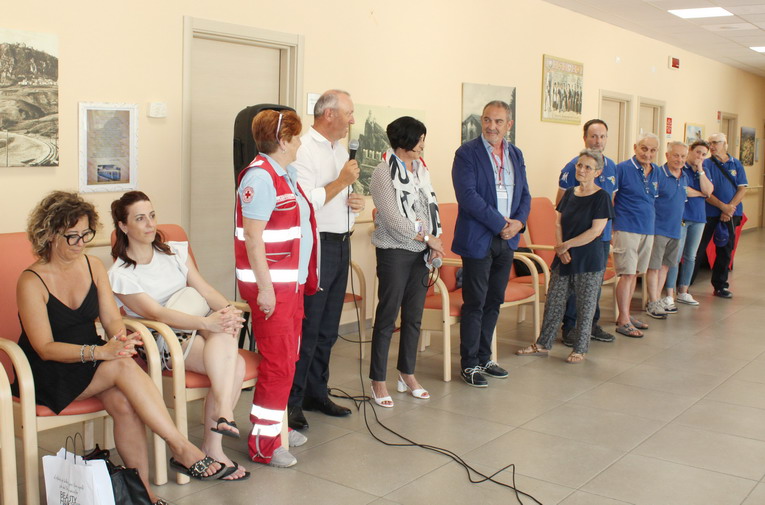 Donati tre gazebo per gli ospiti della Casa di Riposo