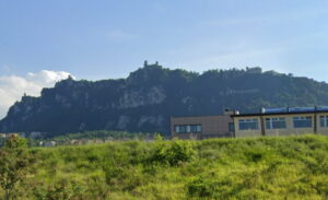 Giustizia, la maggioranza difende l’operato del Tribunale: “Funziona a pieno regime”