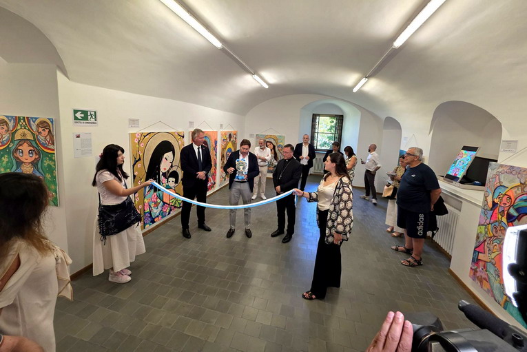 San Marino, inaugurata la mostra “Icone sacre pop” di Simone Legno: l'eredità di Expo Osaka 2025 continua a creare ponti tra istituzioni, arte e spiritualità